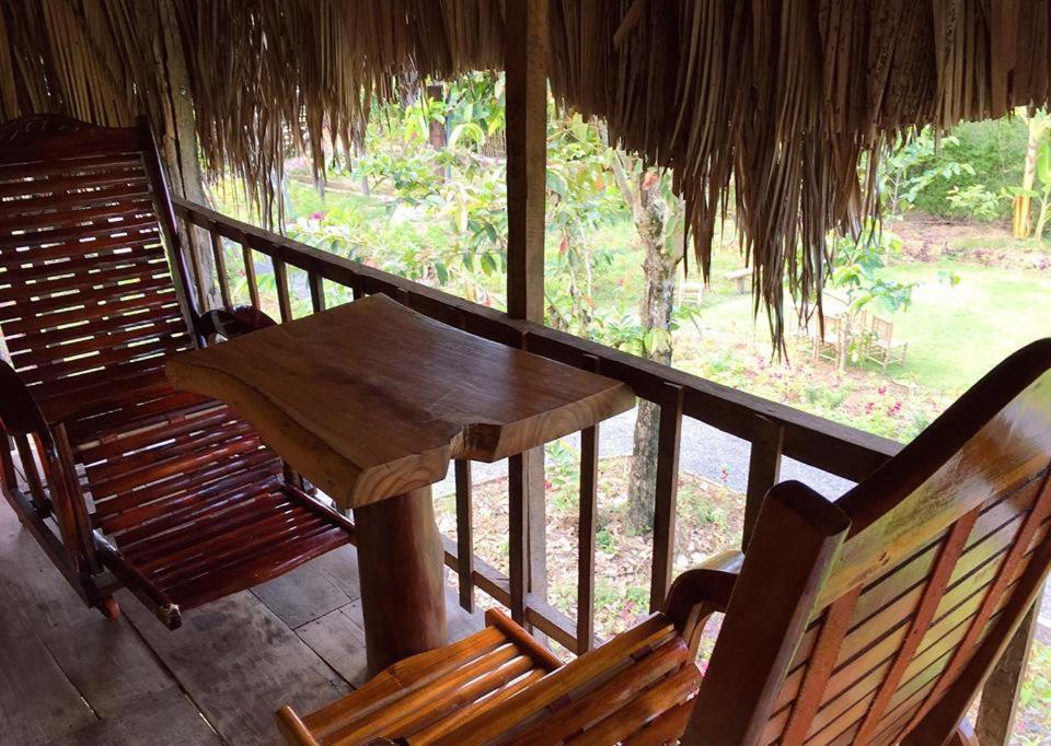 Villa Sunny Field Eco Stilt House Cat Tien Exterior foto