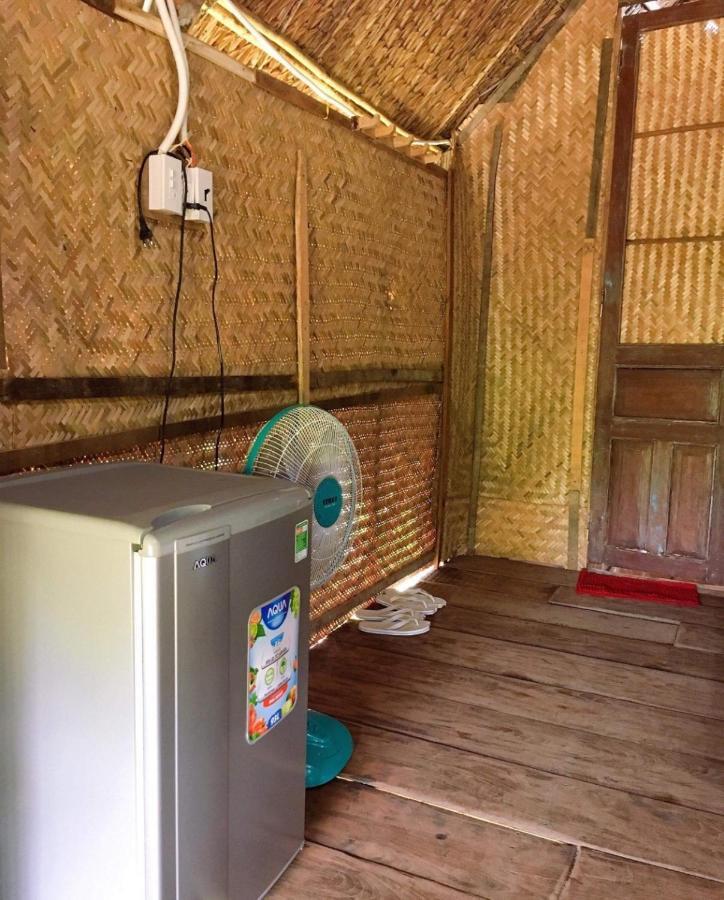 Villa Sunny Field Eco Stilt House Cat Tien Exterior foto